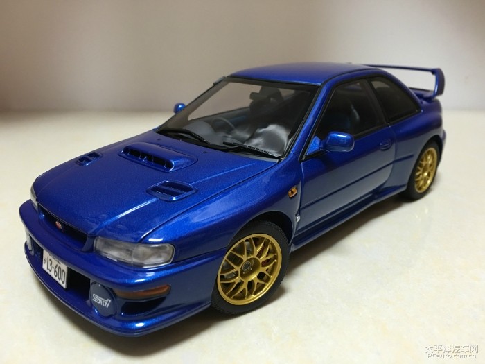 autoart 1/18 subaru impreza 22b 藤原文太boss级座驾