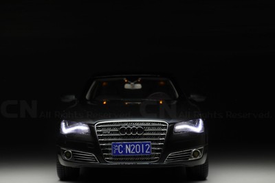 【千呼万唤驶出来】kyosho 1:18 奥迪 audi a8l d4 w12 2010 cn