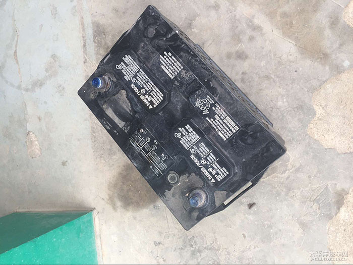 福特锐界电瓶问题