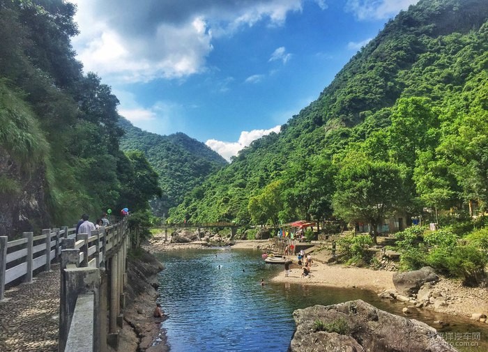 新昌经济总量_新昌大佛寺(3)