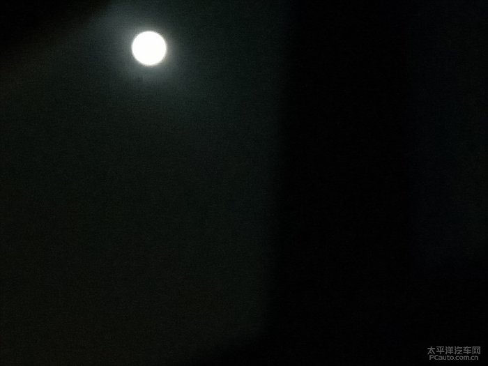 老家的月亮,又大又亮