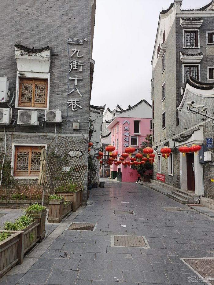探岳一同见证古城历史裕后街