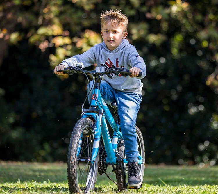 儿童自行纳米体育车推荐世界十大儿童山地自行车Marmot土拨鼠FRW辐轮王Tyrell泰勒车哪个好？(图1)