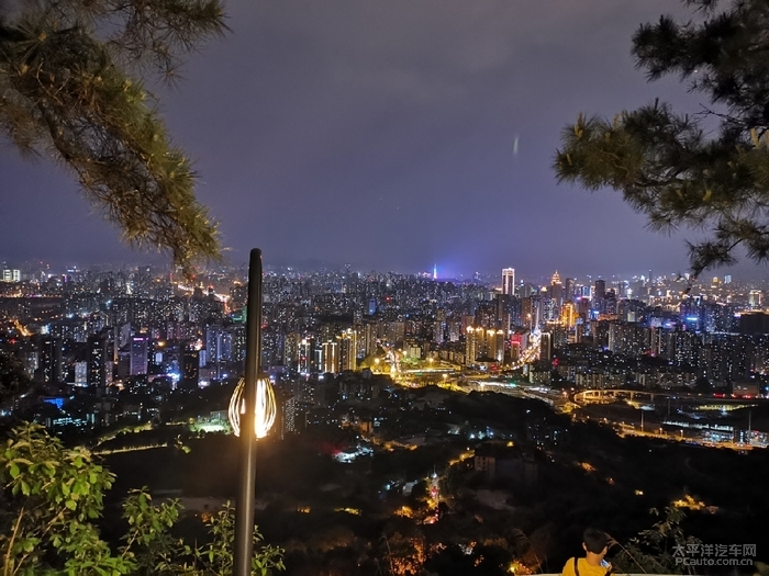 春游正当时周末开着小三带上老婆夜游南山壹华里夜景公园