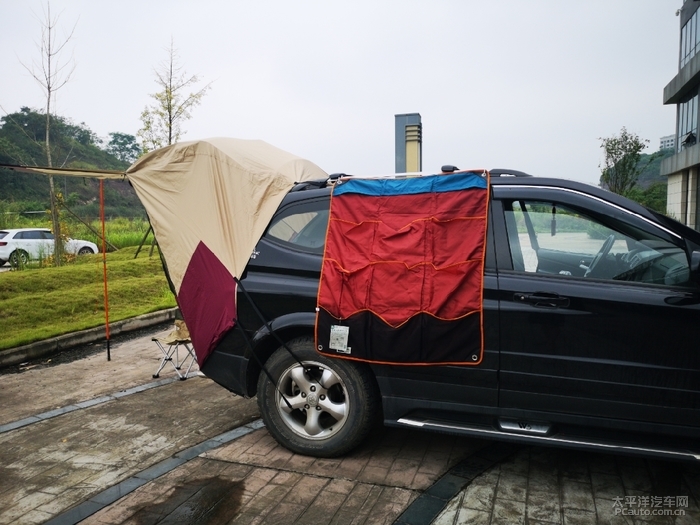自驾游睡床车不住店省的钱可买几套车尾帐篷了免去了热门景区找店住店