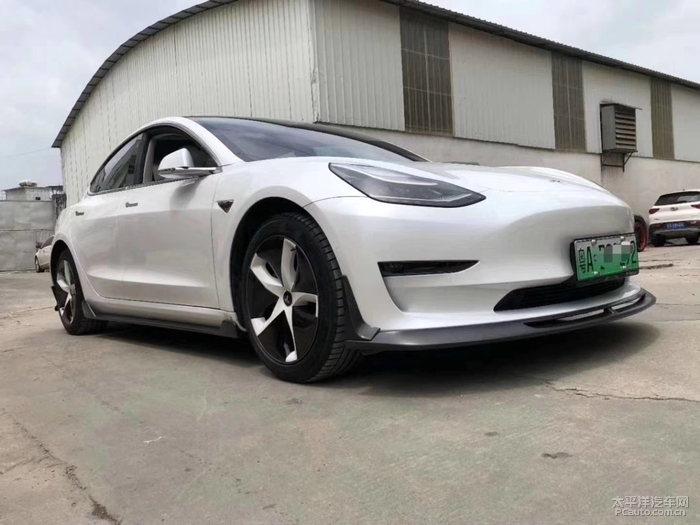 特斯拉model3改装升级 vorsteiner碳纤小包围 前唇 后