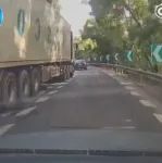 大货车“善意”别车，让视频车成功避免了车祸 | 小视频
