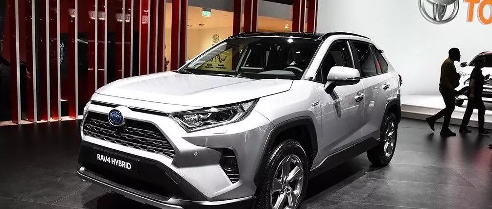 海外新款丰田RAV4已经上市了，国产版估计不远了