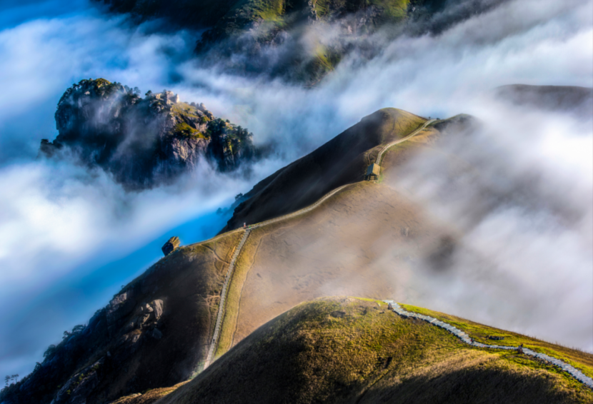 自驾唐dm,领略武功山的美景