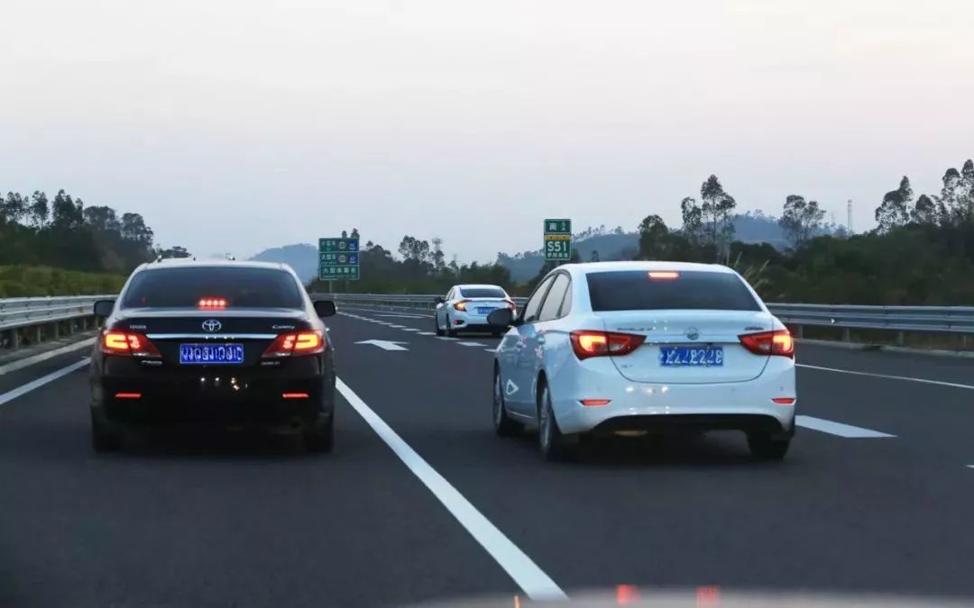 自動擋跑高速能掛”S“檔嗎？嘗試一次，心疼壞了！