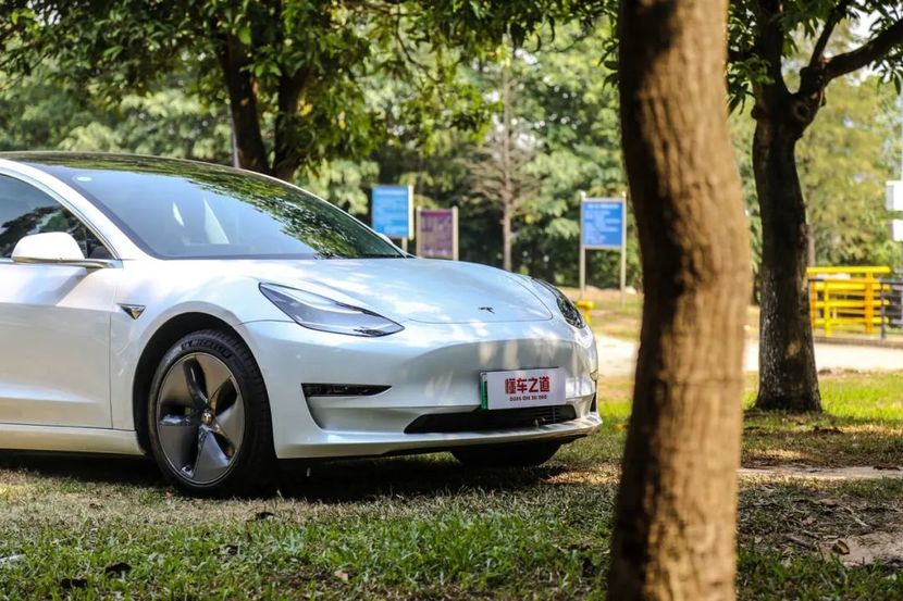 视频:莫帅试驾国产特斯拉model 3,国产版能行?