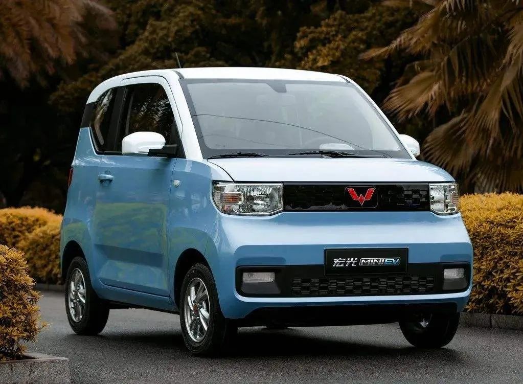 同樣是小型車，為何鈴木敗走宏光MINI EV得勢(shì)？