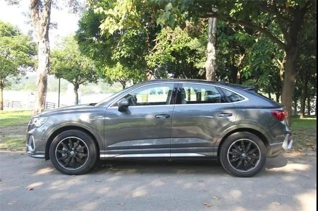 奧迪 Q3 Sportback-失去理性的我，只能圈粉酷炫的它了！