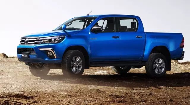 連TopGear三賤客都五體投地的豐田神皮卡Hilux