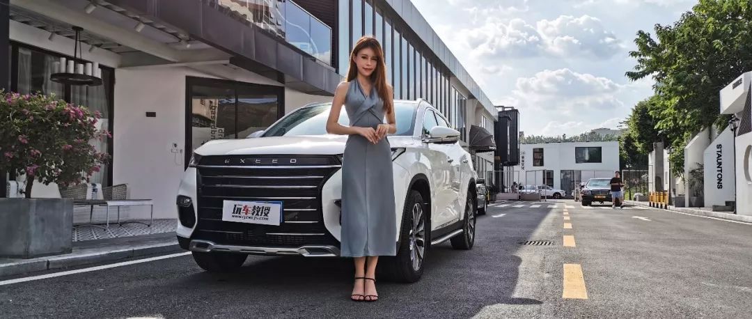 美翻了！15萬級中國高端SUV+妹子出鏡，這誰頂得住？