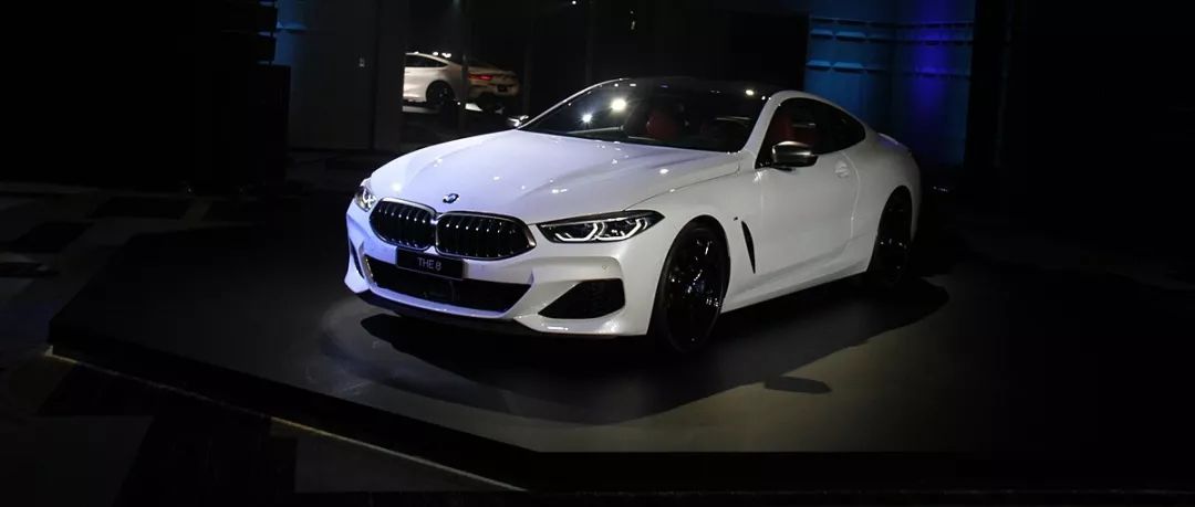 淬煉、利落、野與美！BMW M850i xDrive 創(chuàng)新豪華跑車之巔