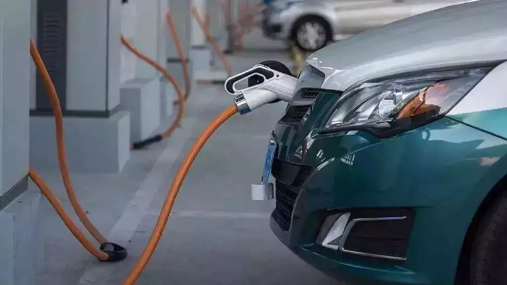 國家補貼下降力度超預(yù)期!新能源汽車還能火下去嗎?