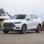 12万多就能买到高颜值的中型SUV，合资的小型SUV已经瑟瑟发抖