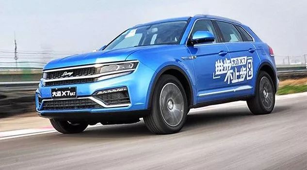 全系全景天窗，配置齊全15萬中大型SUV，只有這貨了！
