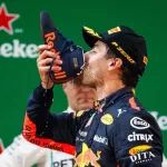 阿斯顿·马丁红牛车队：赢得F1中国大奖赛还不够！