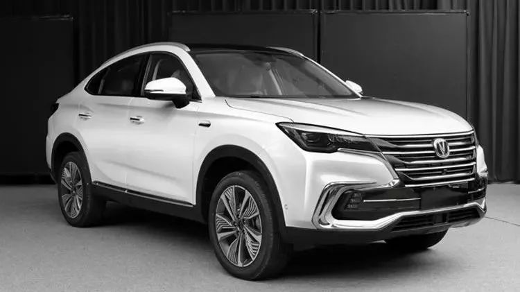 長安汽車將推跨界轎跑SUV，搭載1.5T和2.0T發(fā)動(dòng)機(jī)！