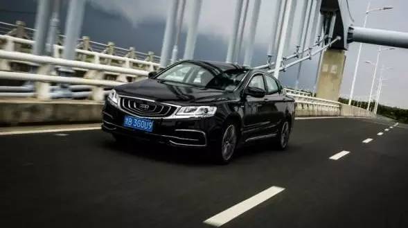 最美中國車學(xué)會(huì)了注重內(nèi)在美，試駕吉利新博瑞
