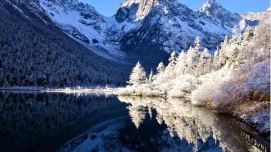 冬天去雪里撒點野吧 自駕去成都周邊的滑雪圣地