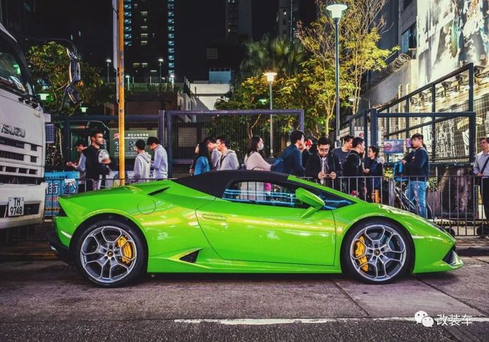 一位高中生去香港旅游之后,那里的汽车文化让山东单菏泽校友高中图片