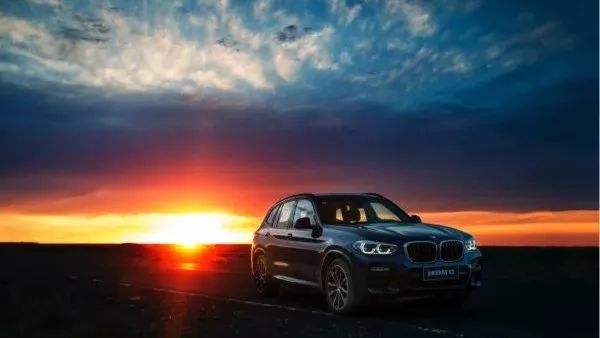 全新 BMW X3：西北偏北 不止有诗歌与远方