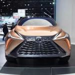 LEXUS雷克萨斯高性能LX F叫阵保时捷卡宴 3年后放学别走！