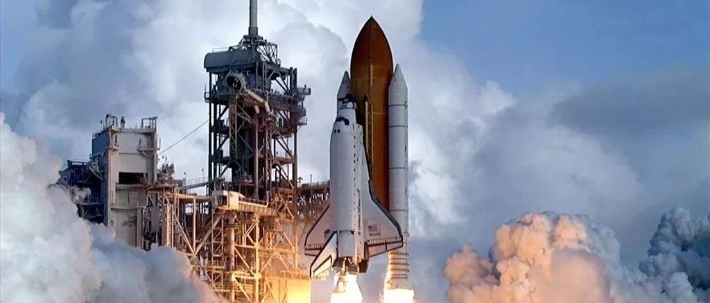 己亥记忆 | NASA 50年前的土星5号太震撼，马斯克的火箭是接班人