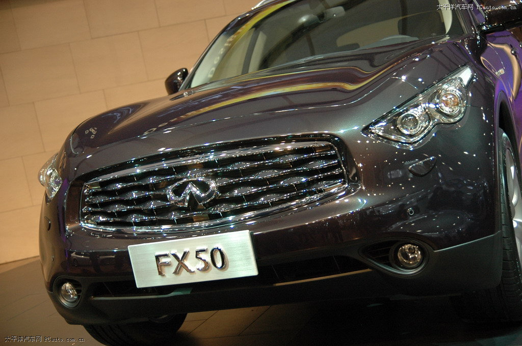 英菲尼迪FX車展高清大圖