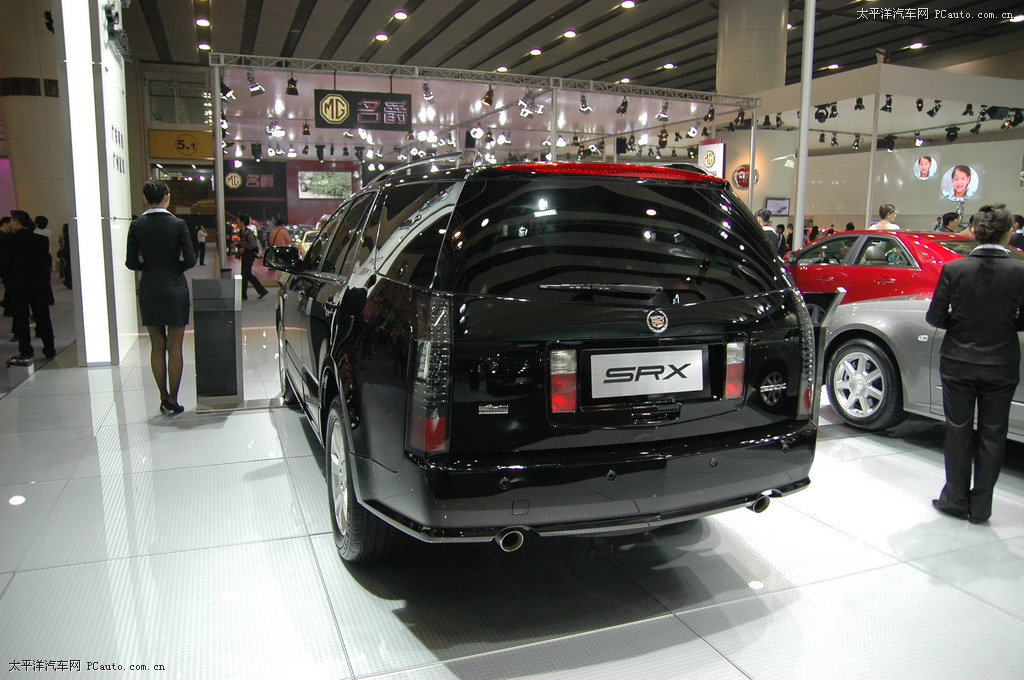 凱迪拉克SRX車展高清大圖