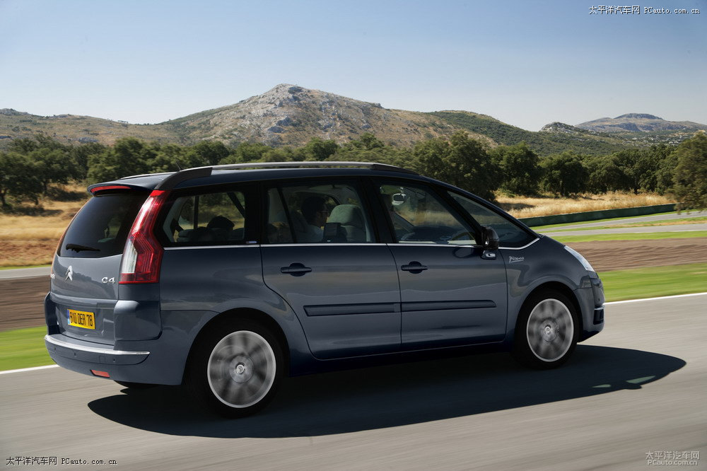 C4 PICASSO^DƬ