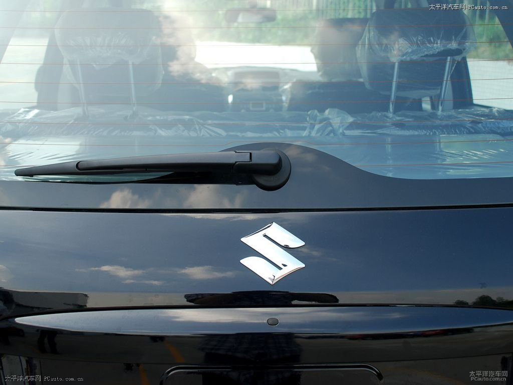 Z(y)SX4^DƬ