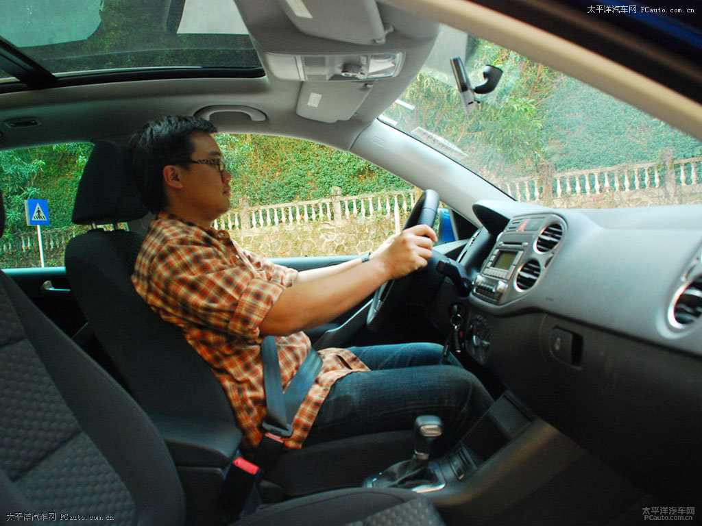 ӡ{(ln)Tiguan{˿ggDƬ