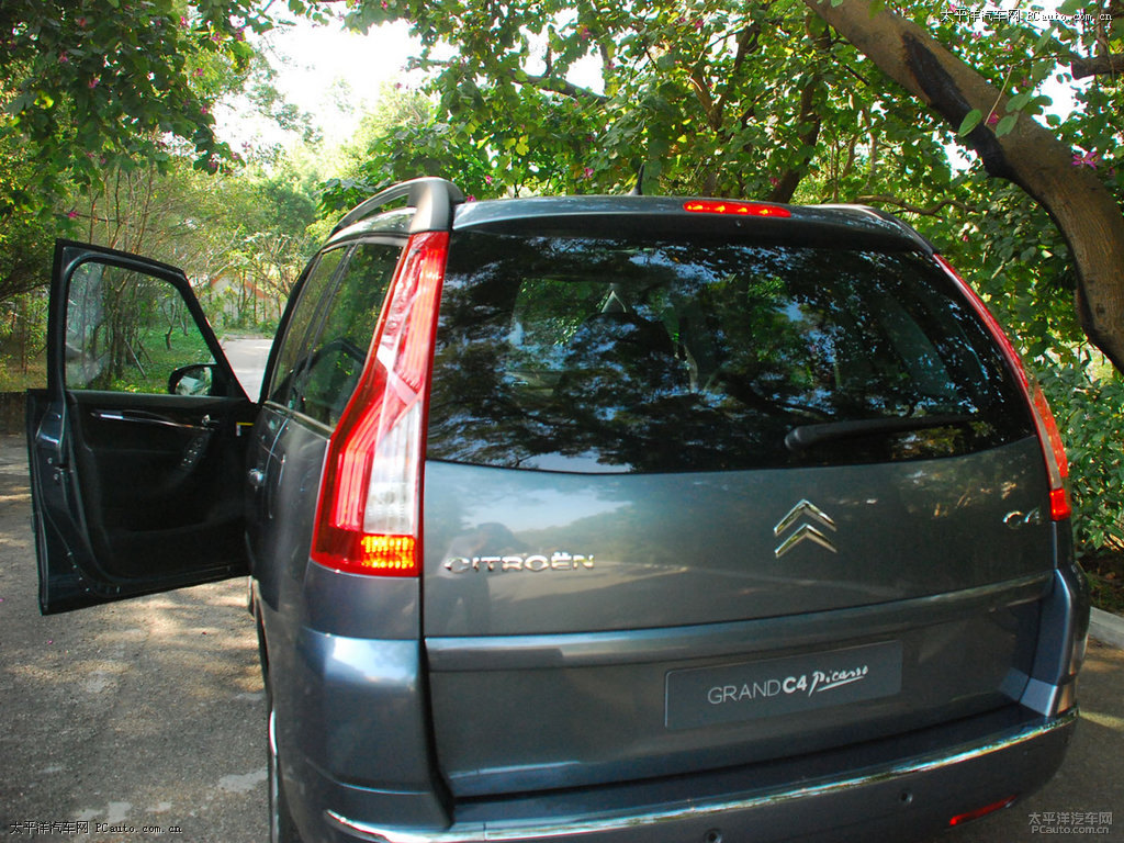 ˮ{(ln)C4 PICASSO^DƬ