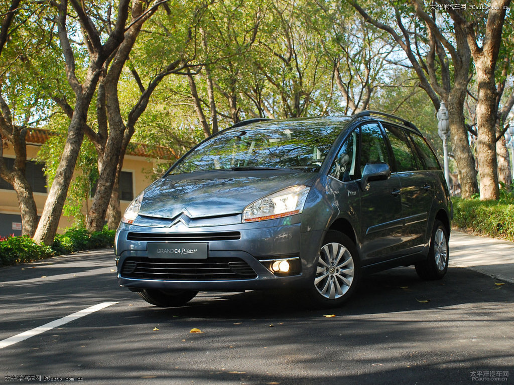 ˮ{C4 PICASSO^DƬ