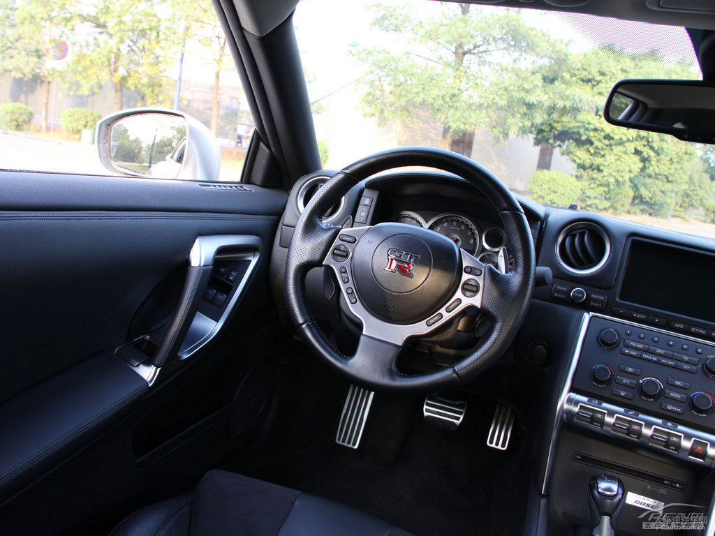ծa(chn)GT-R(ni)DƬ