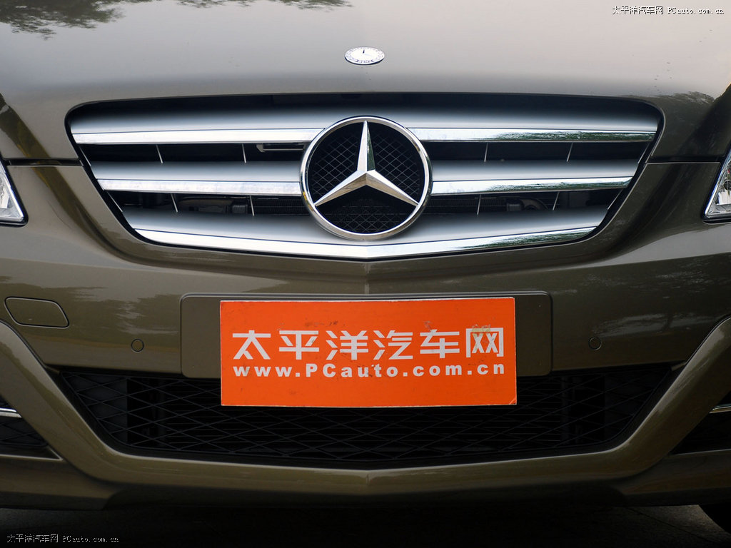 奔馳B級外觀高清大圖
