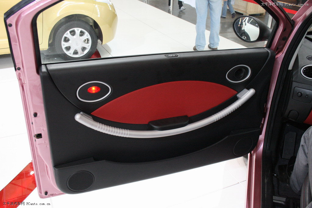 奇瑞QQme車展高清大圖