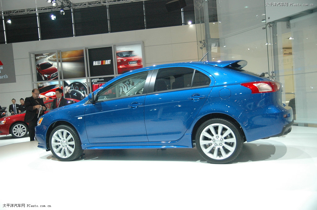 三菱Lancer Sportback車展高清大圖