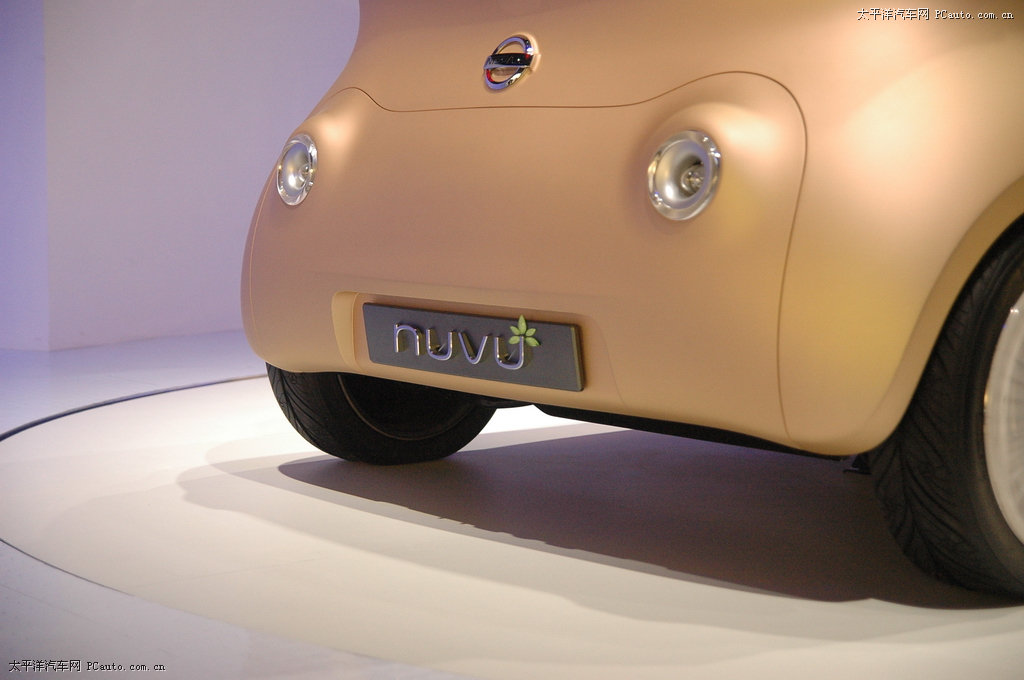 日產(chǎn)Nuvu車展高清大圖