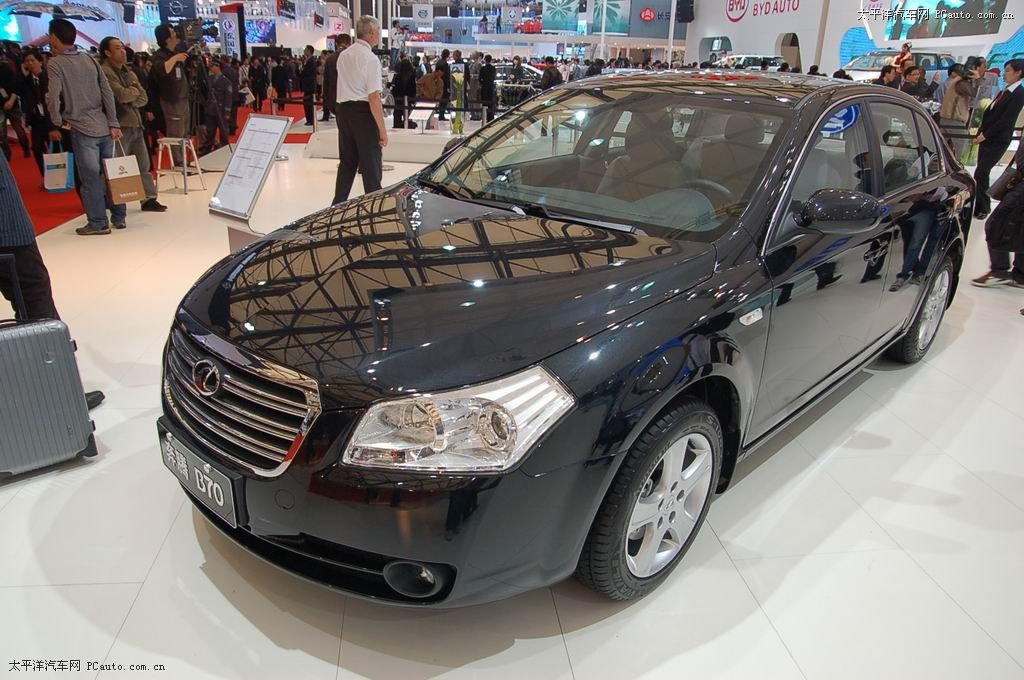 奔騰B70車展高清大圖