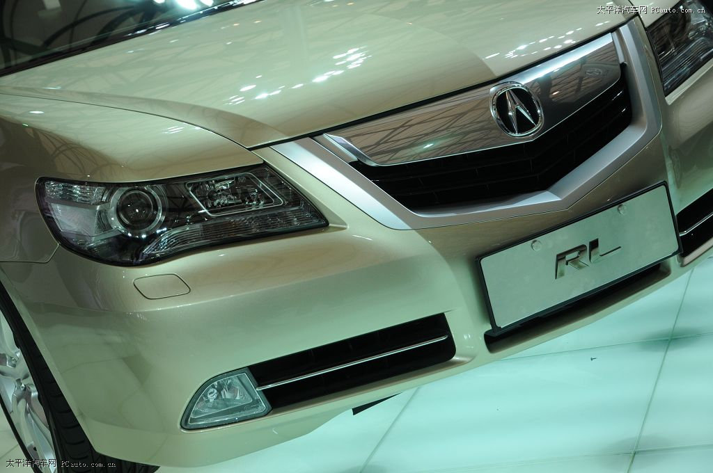 謳歌RL車(chē)展高清大圖