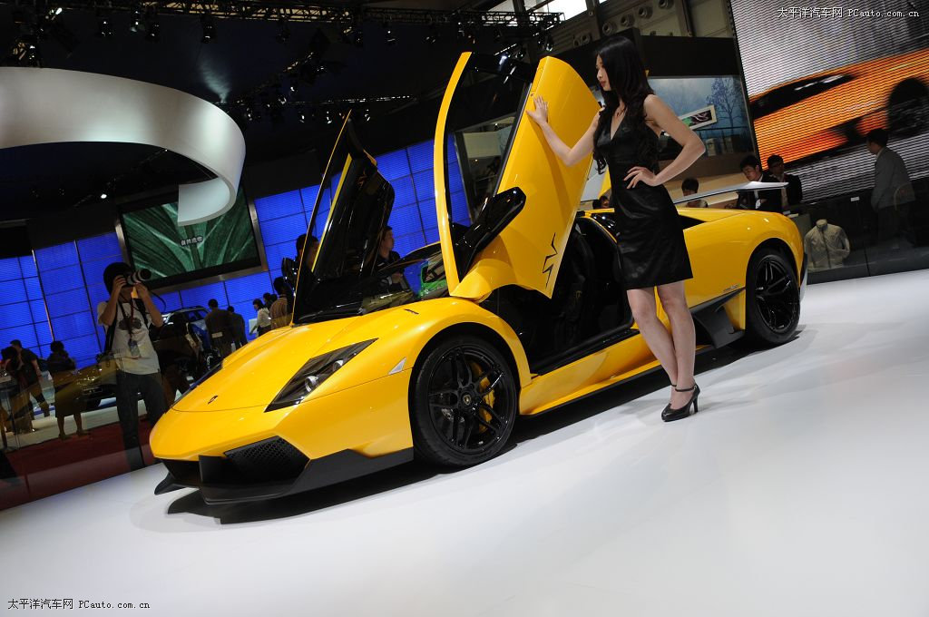 蝙蝠Murcielago車展高清大圖