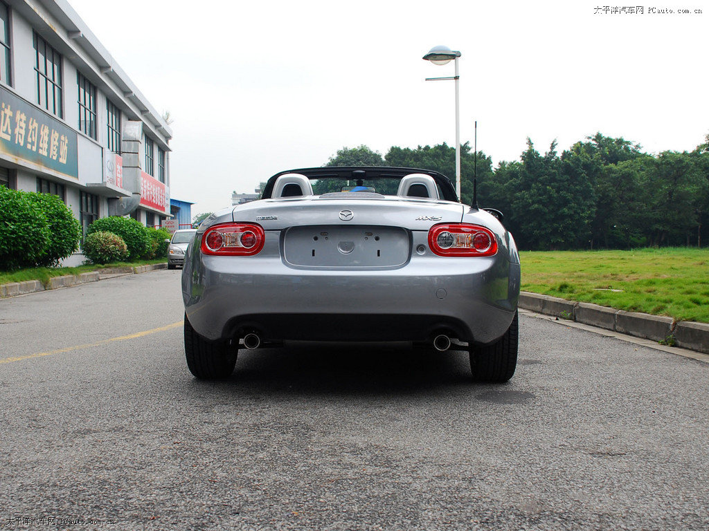 馬自達(dá)MX-5外觀高清大圖