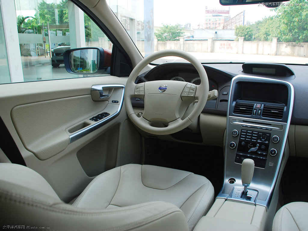 沃爾沃XC60(進(jìn)口)內(nèi)飾高清大圖