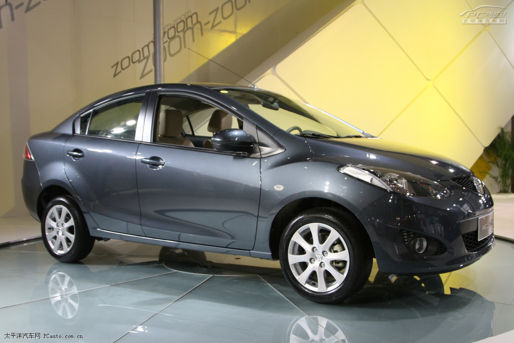 馬自達(dá)2勁翔車(chē)展高清大圖