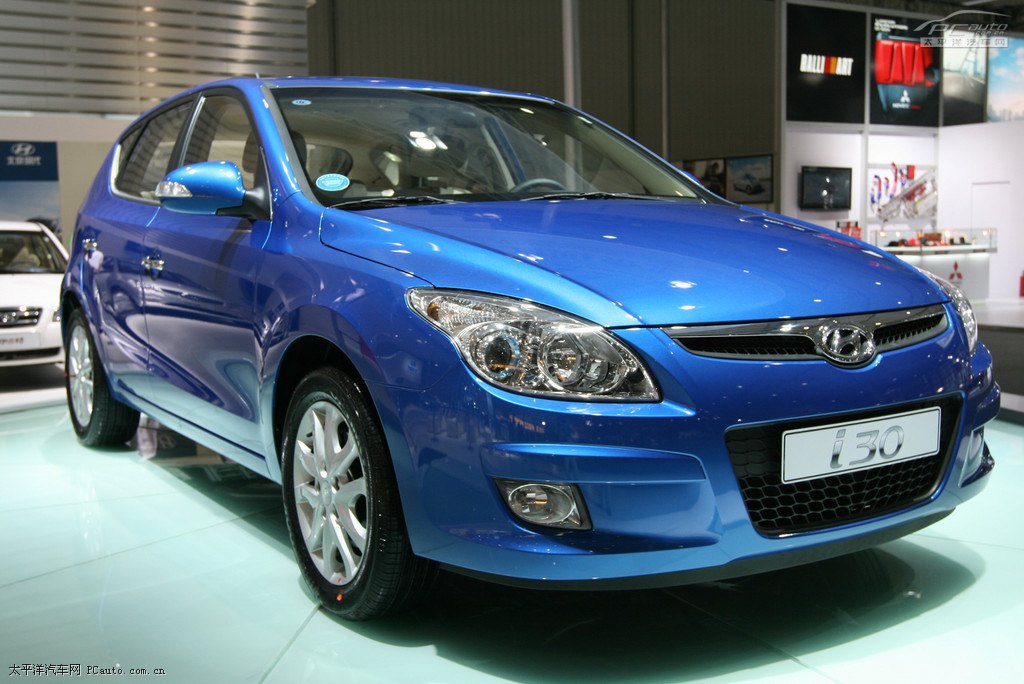 北京現(xiàn)代i30車展高清大圖